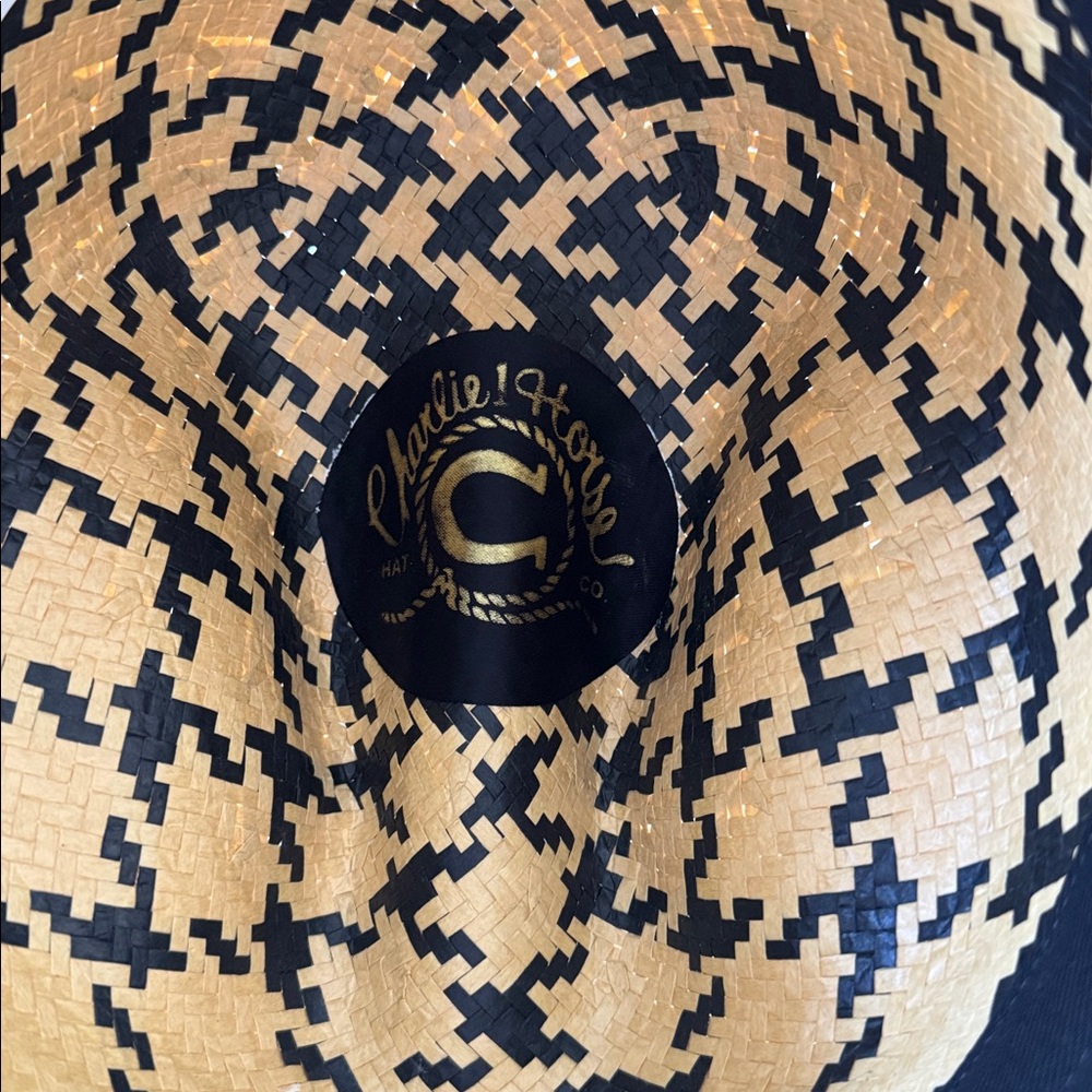 Charlie Horse Stylish Black and Tan Women's Straw Hat NEW ✨ Size: L - Picture 5 of 6